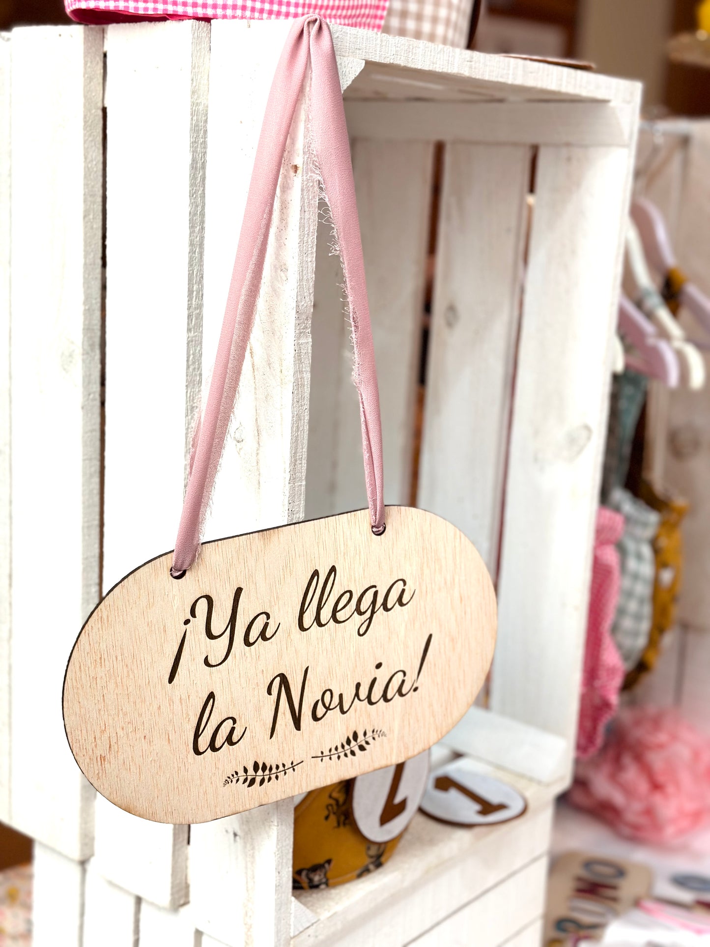 Cartel Llega la Novia