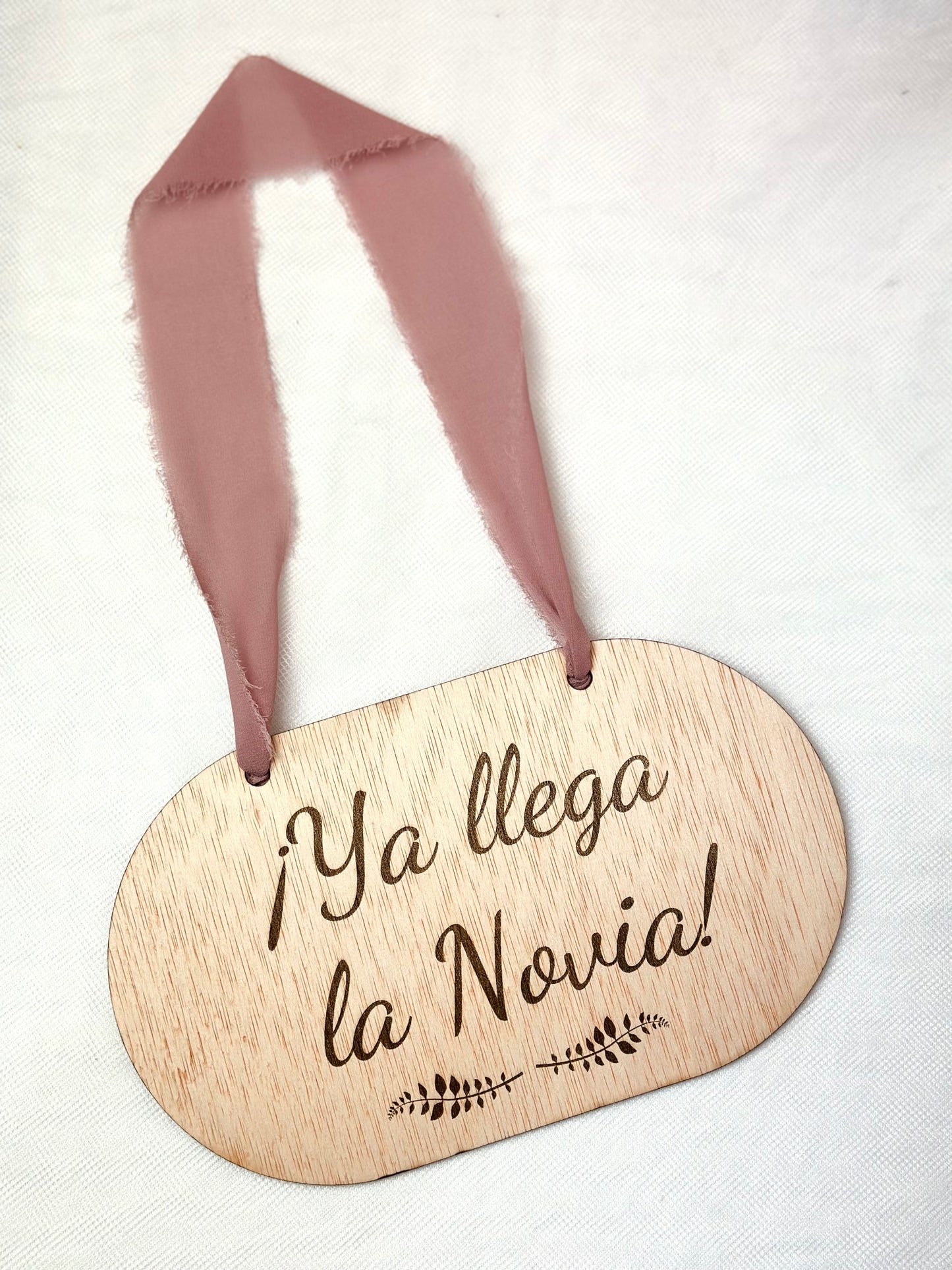 Cartel Llega la Novia
