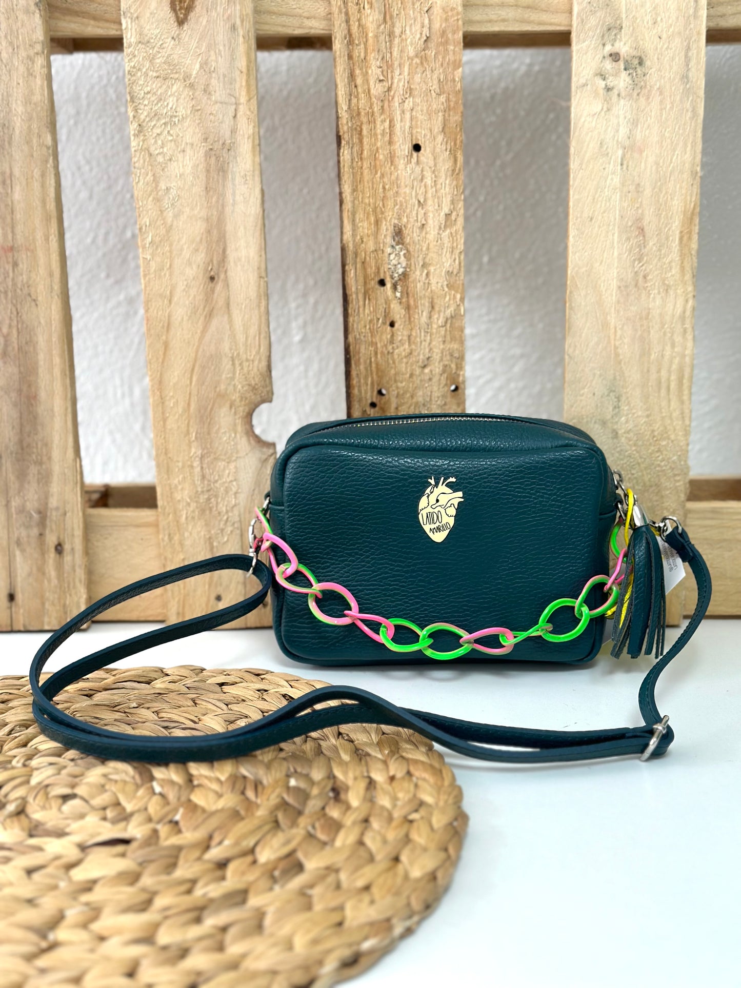Bolso piel logo verde
