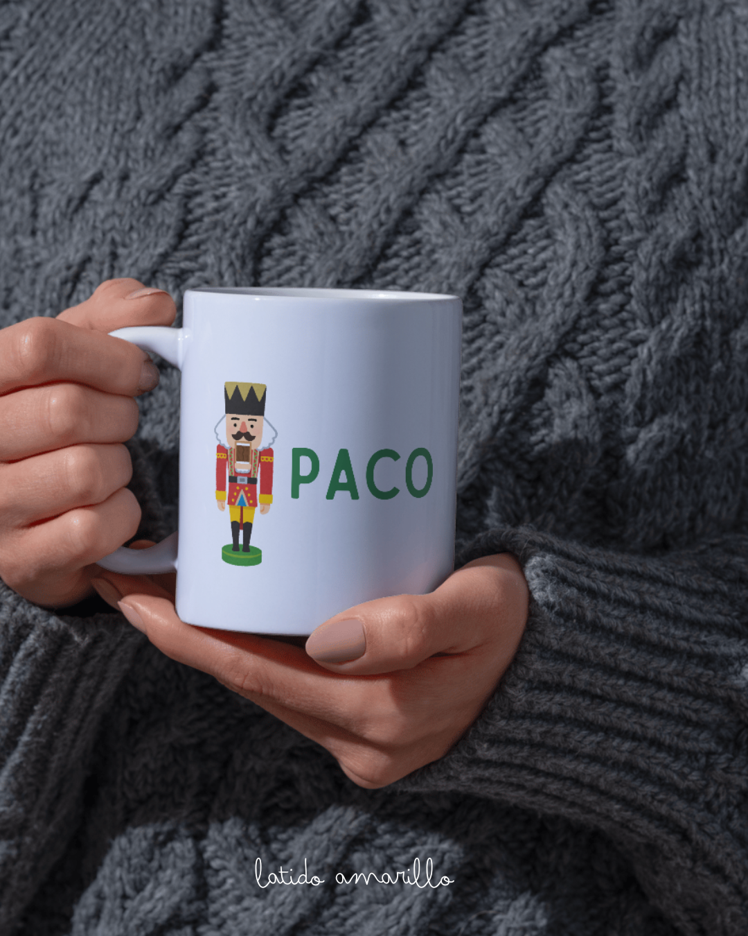 Taza Cascanueces clásico.