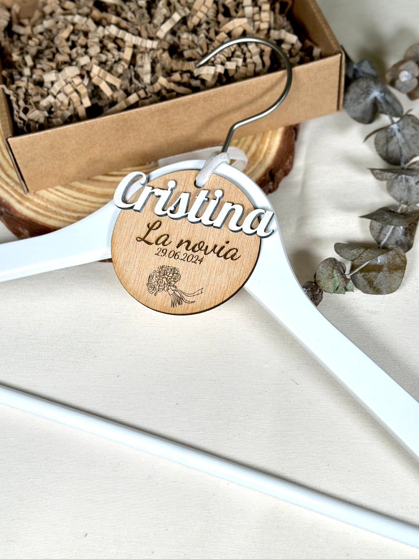 Aplique para perchas de novios.