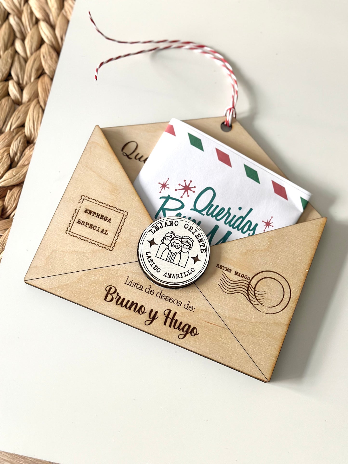 Sobre guarda cartas de deseos.