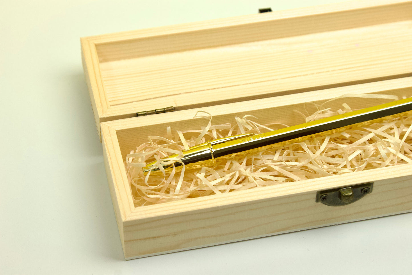 Caja para bolígrafo.