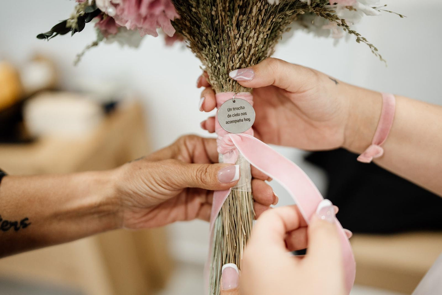 Medalla / Chapa para Ramo de Novia Personalizada